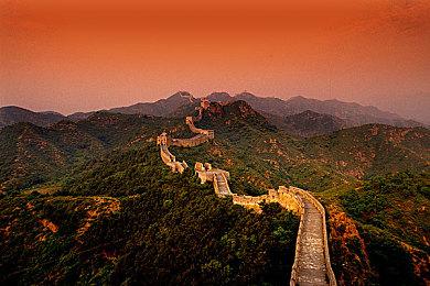 《发条革命》和《生化奇兵：无限》视频对比